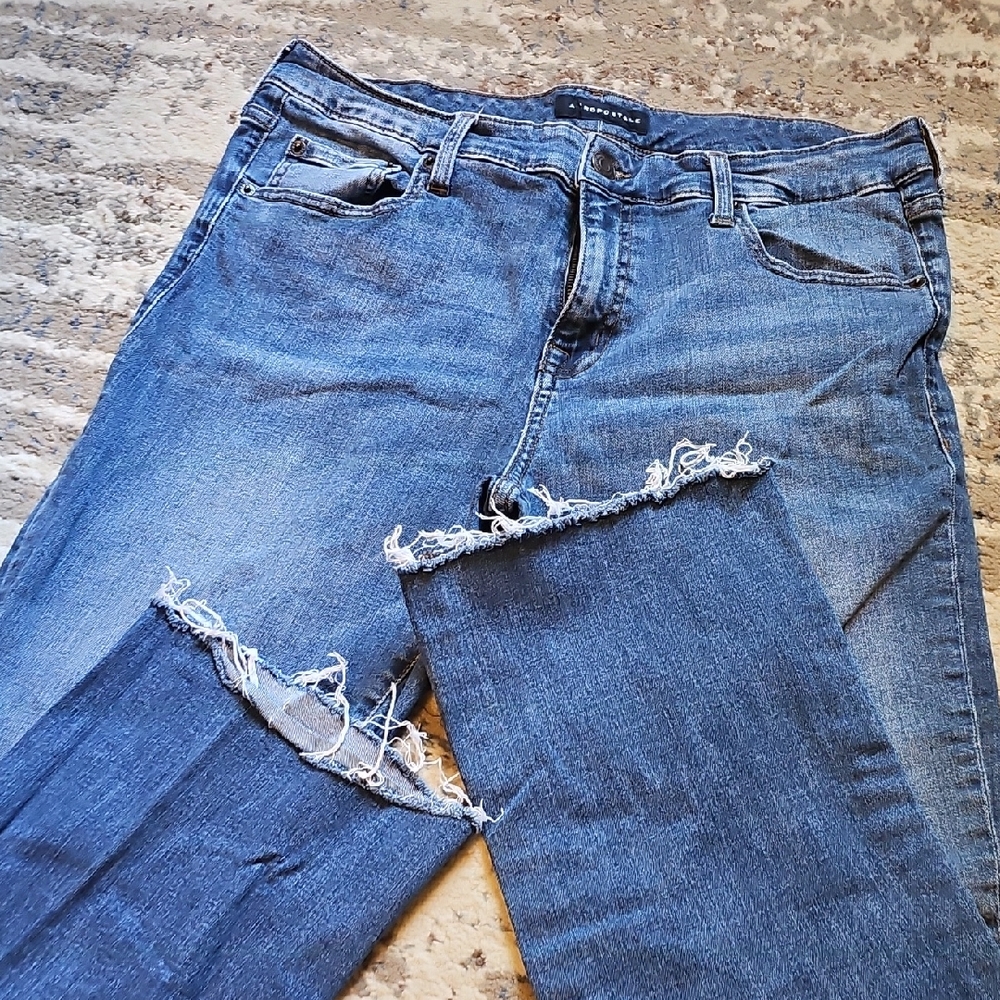 Aeropostale Frayed Hem Straight Leg Jeans - Blue 14 Long